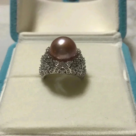 Boutique Jewelry - 11.5mm Genuine Pearl Lace Craft Ring